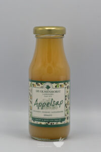 Mini apple juice 200ml in glass bottle